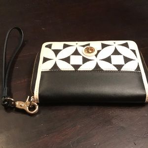 Spartina 449 Wrist wallet in Kiawah pattern